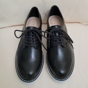 SOLE SOCIETY KENNEDY OXFORD SIZE 5
